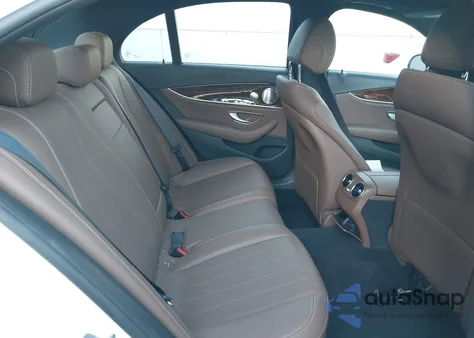 2020 Mercedes-Benz E 450 4Matic из США, поврежденный, VIN WDDZF6JB6LA721937